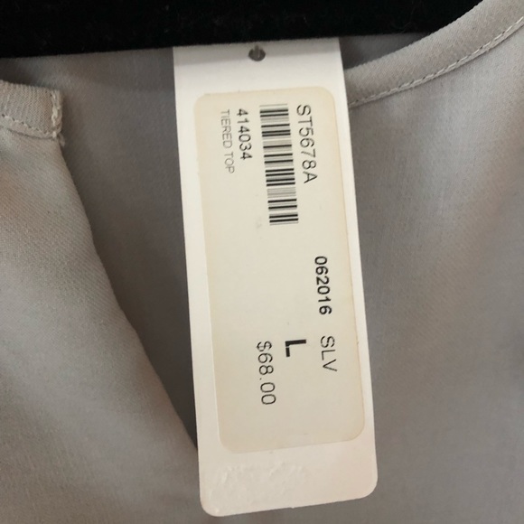 Gray Pookie & Sebastian top - Picture 3 of 3